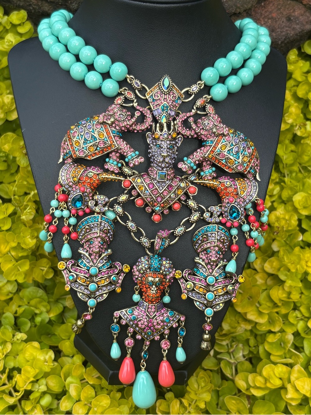 Heidi Daus 'Court of Critters' Pendant - Picture 6 of 12